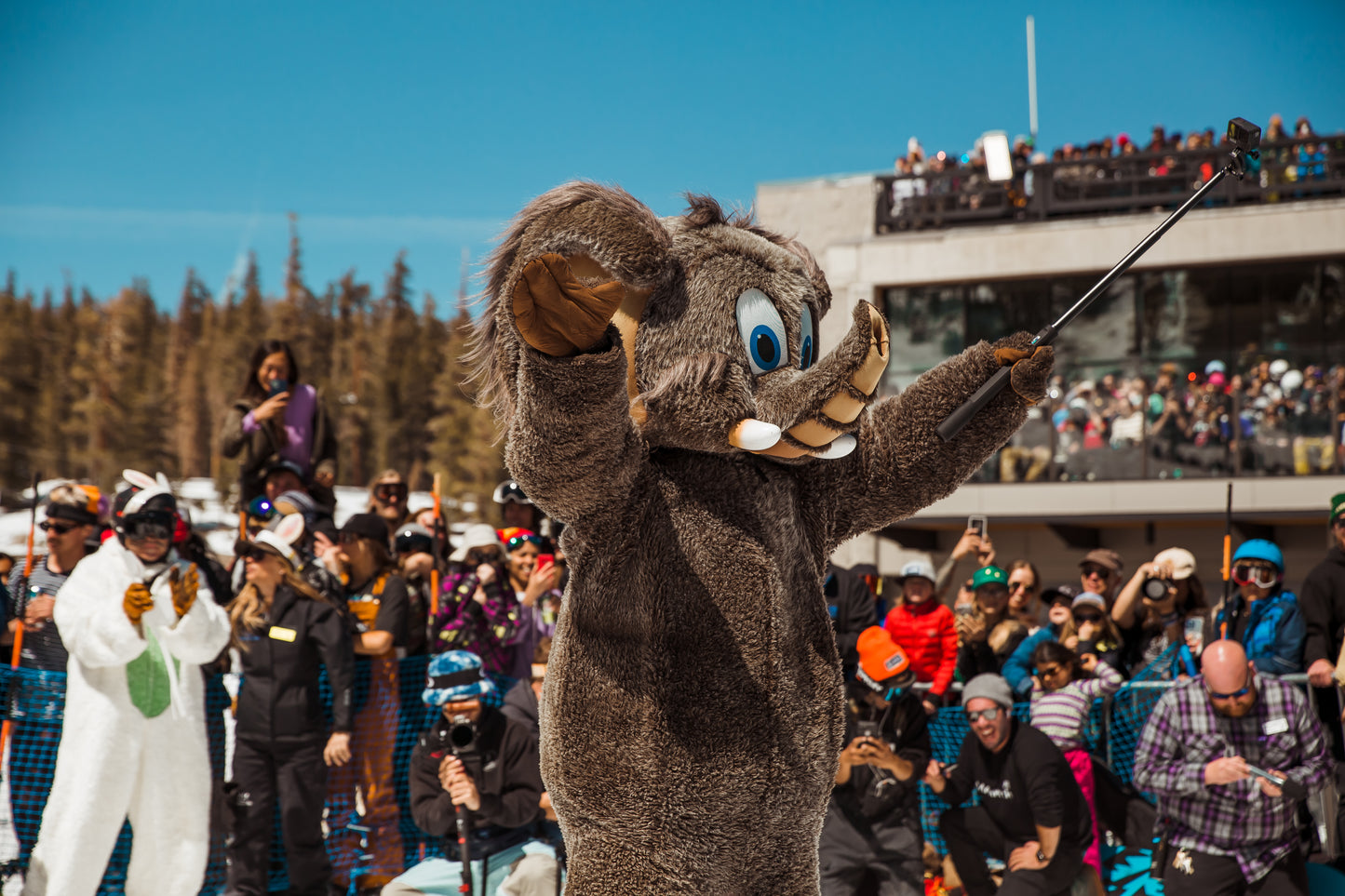 FIN DE SEMANA TODO INCLUIDO EN MAMMOTH MOUNTAIN RESORT, CALIFORNIA